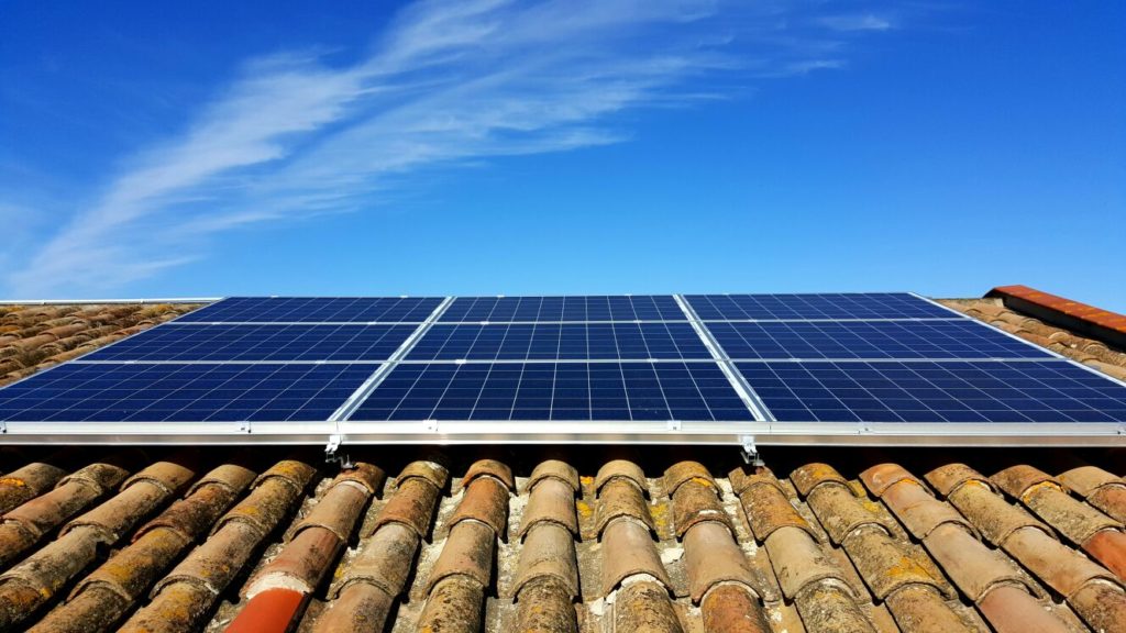 Plaques solars casa SUD renovables